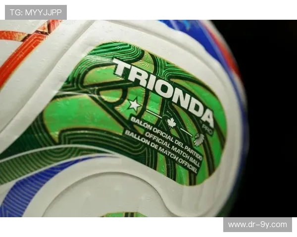 激情绿茵全面呈现高品质足球装备与时尚运动生活精选画册